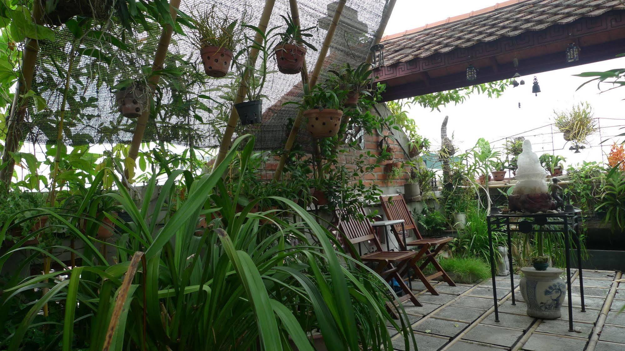 Hotel Garden Queen Hanoï Extérieur photo